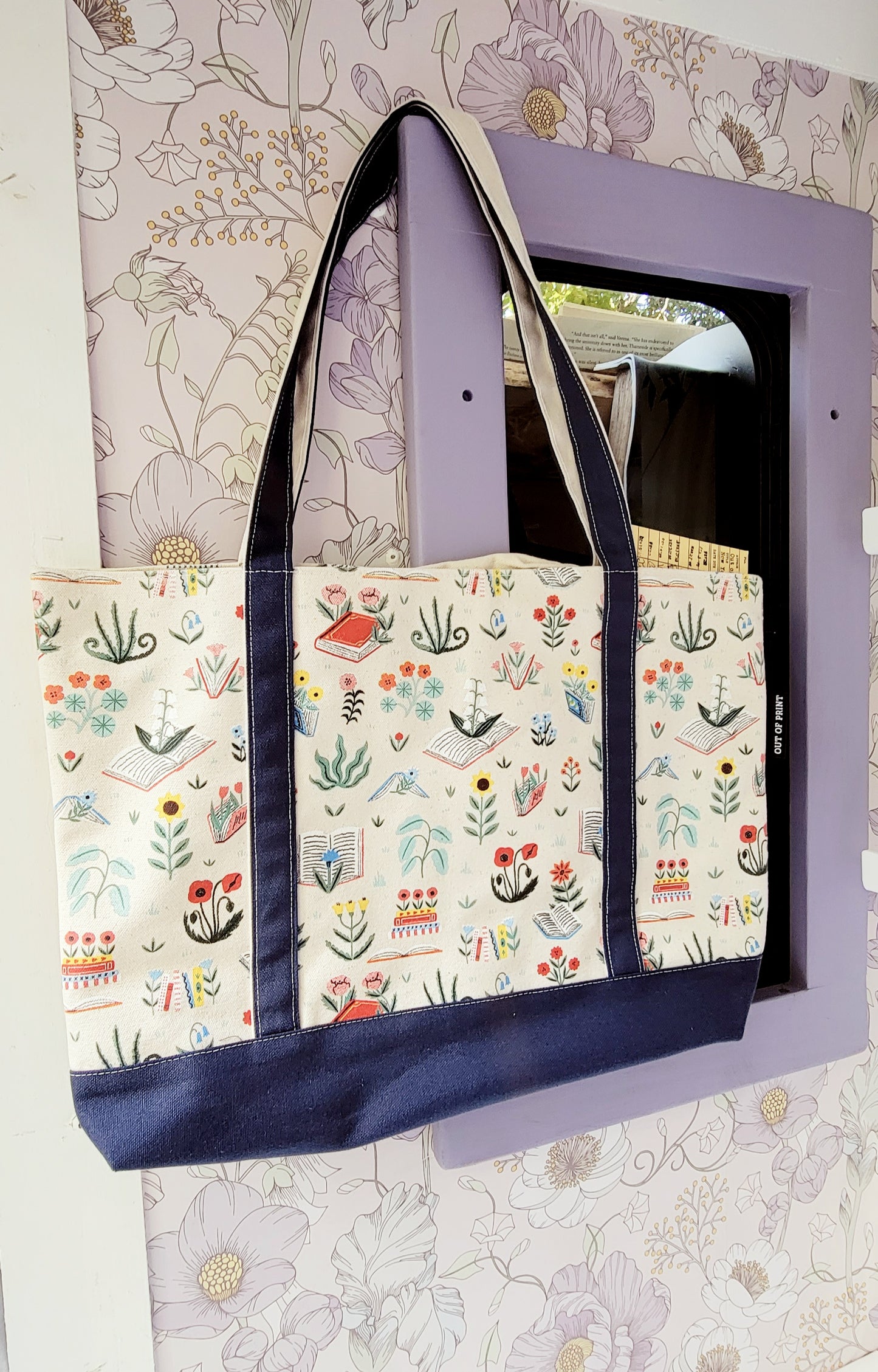 Books & Blooms Large Zippered Tote