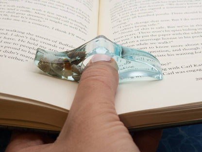 Beach Resin Book Page Holder, Ocean Thumb Page Spreader