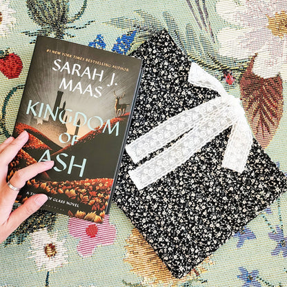 Black Flower Large Padded Book Sleeve with Lace Ribbon