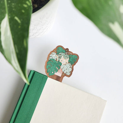 Cat in monstera bookmark