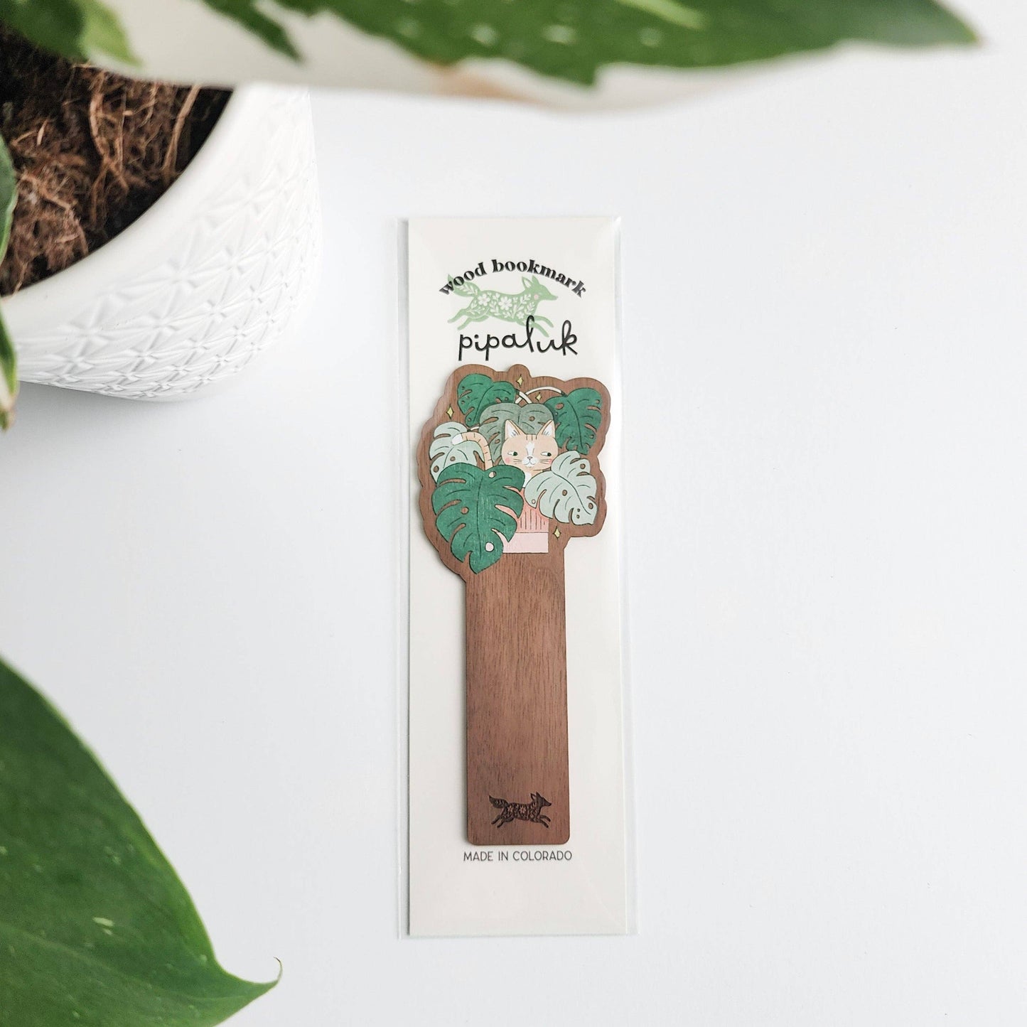 Cat in monstera bookmark