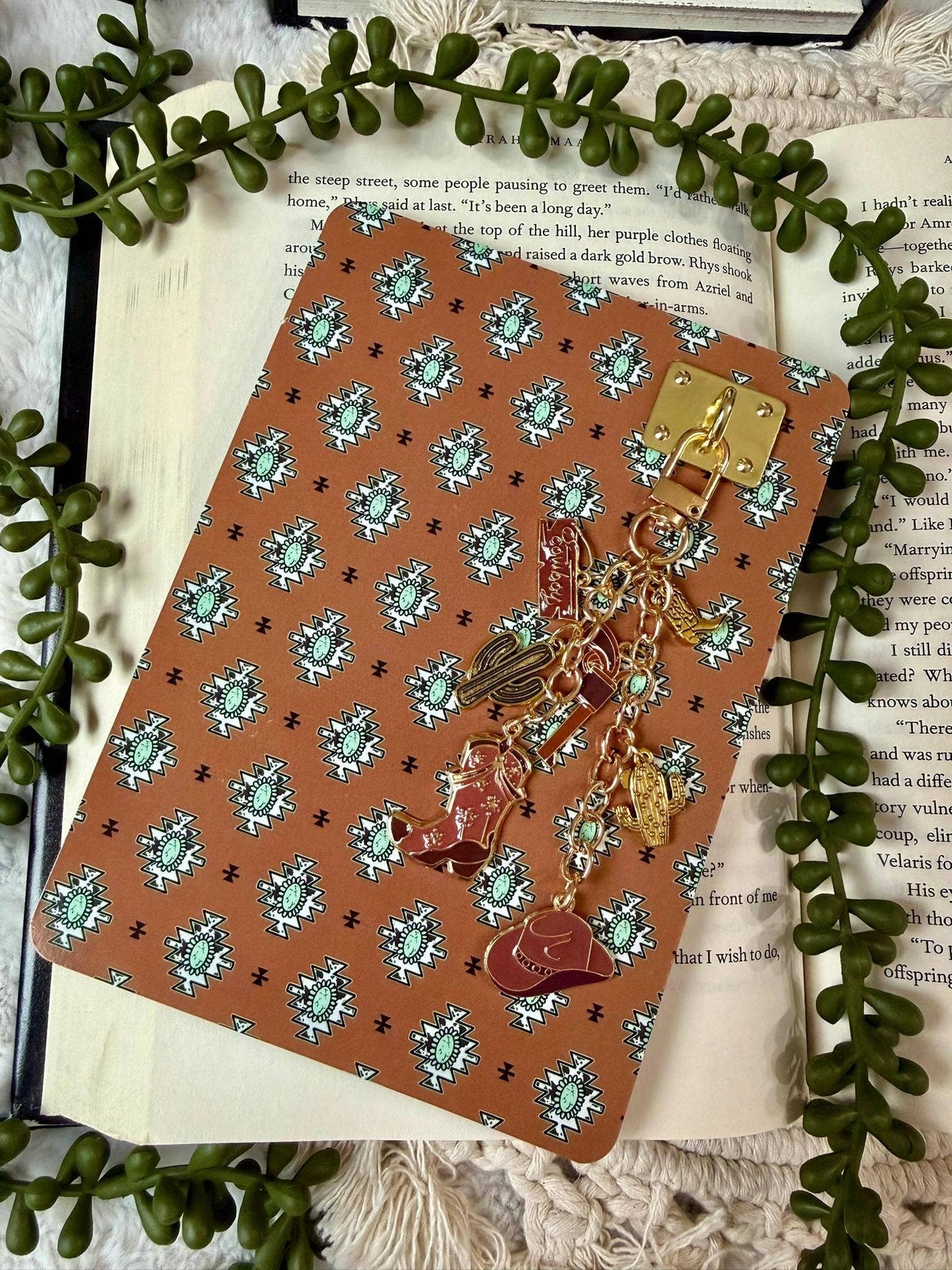 Western and Cowboy Kindle and Phone Charms #4