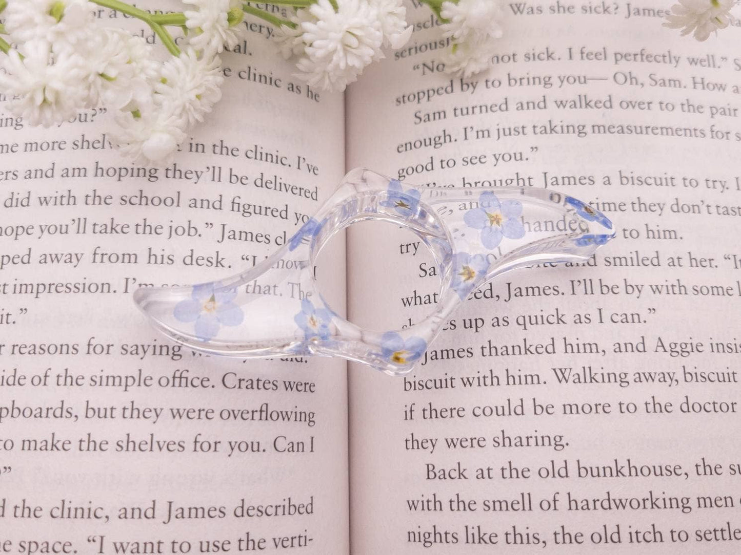 Floral Book Page Holder, Flower Thumb Page Spreader
