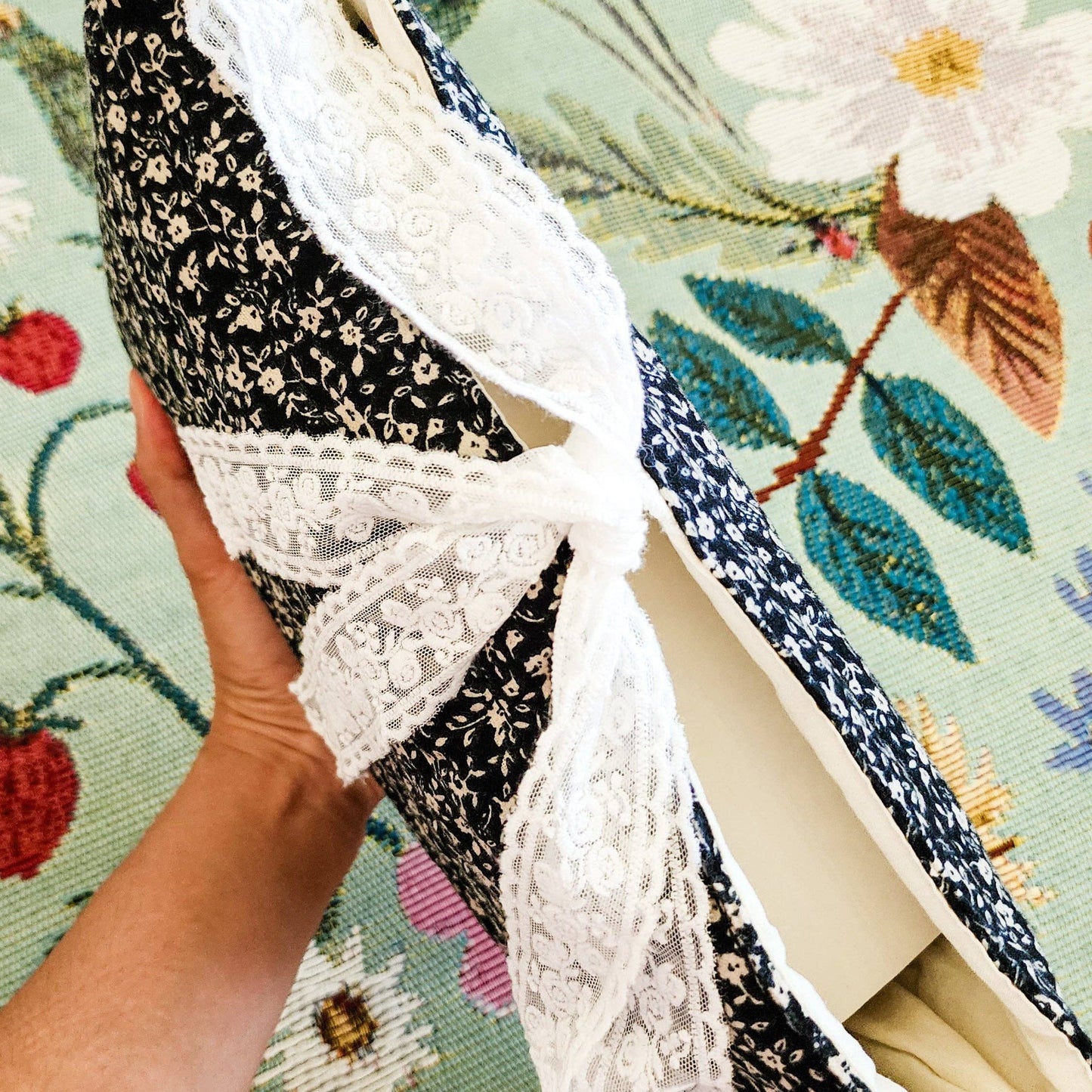 Black Flower Large Padded Book Sleeve with Lace Ribbon