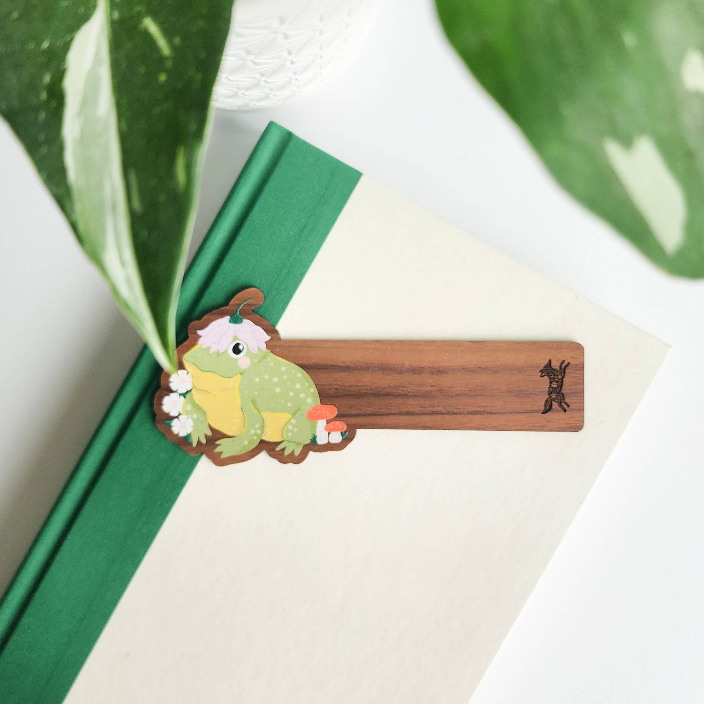 Hoppy toad wood bookmark