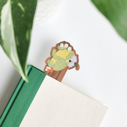 Hoppy toad wood bookmark