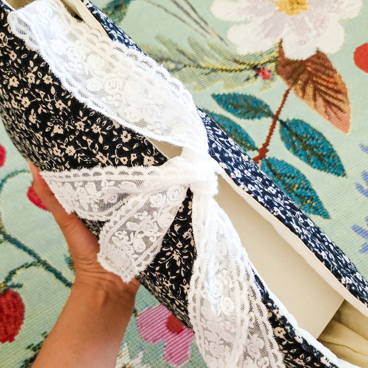 Black Flower Large Padded Book Sleeve with Lace Ribbon